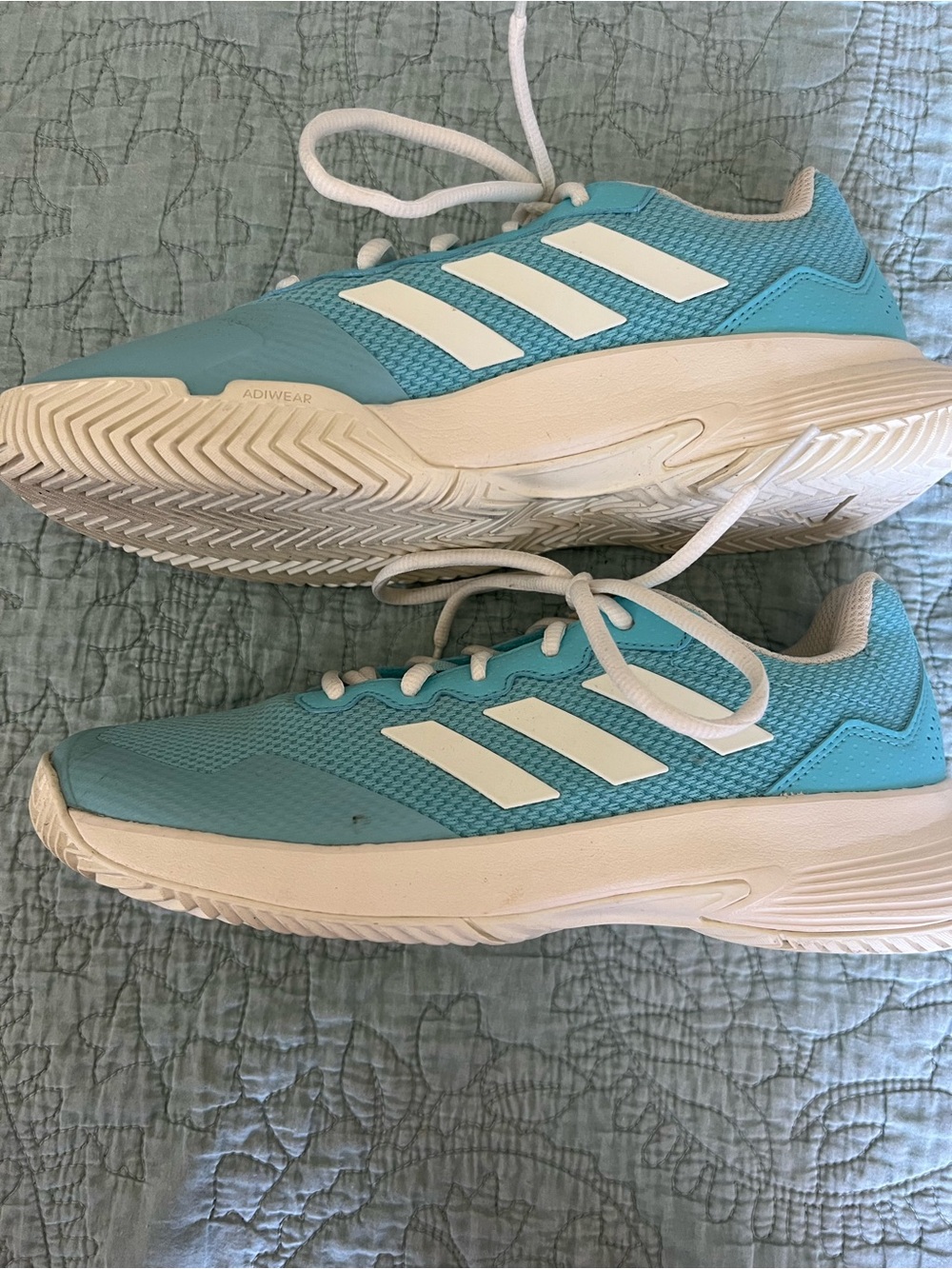 adidas Light Blue and White Women's Athletic Sneakers size 8.5